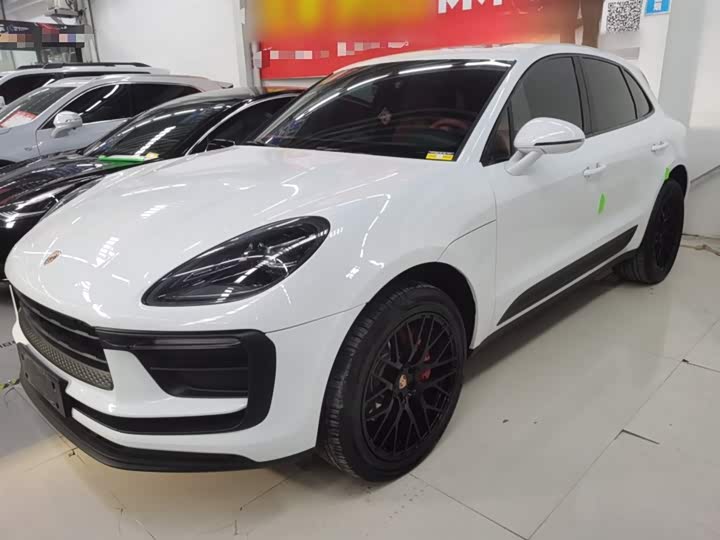 Фото 2 - Porsche Macan