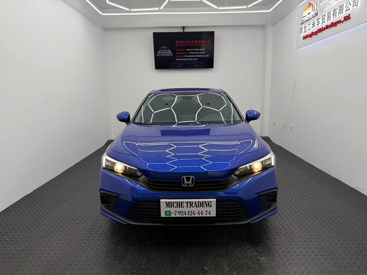 Фото 2 - Honda Civic