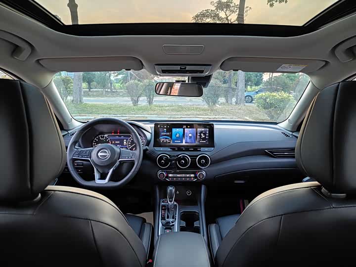 Фото 11 - Nissan Sylphy