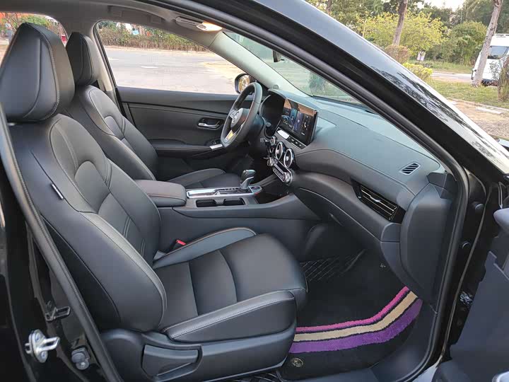 Фото 24 - Nissan Sylphy