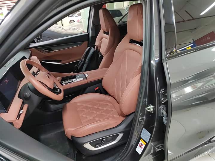 Фото 15 - Changan CS75 Plus