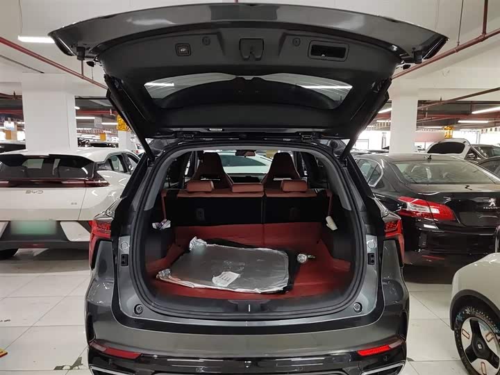 Фото 19 - Changan CS75 Plus