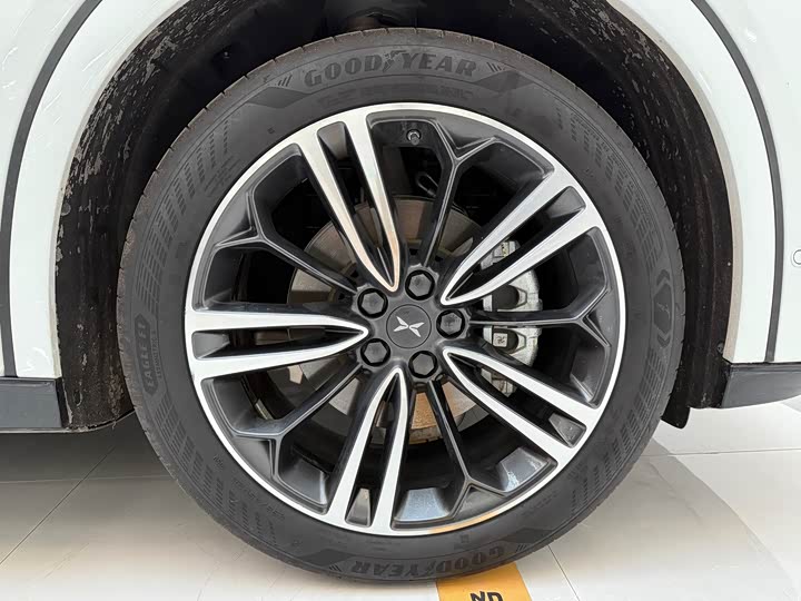 Фото 17 - XPeng G6