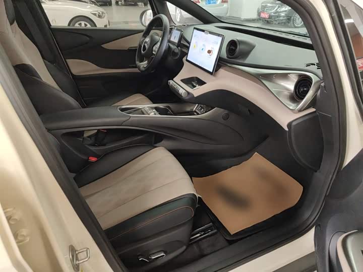 Фото 25 - BYD Dolphin