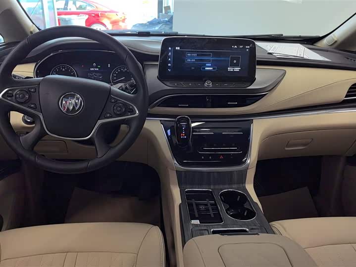 Фото 12 - Buick GL8 ES