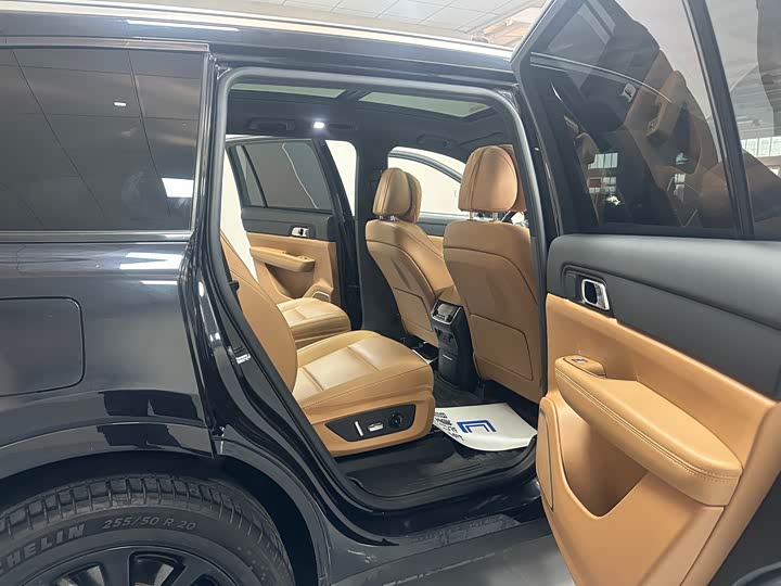 Фото 15 - LiXiang One