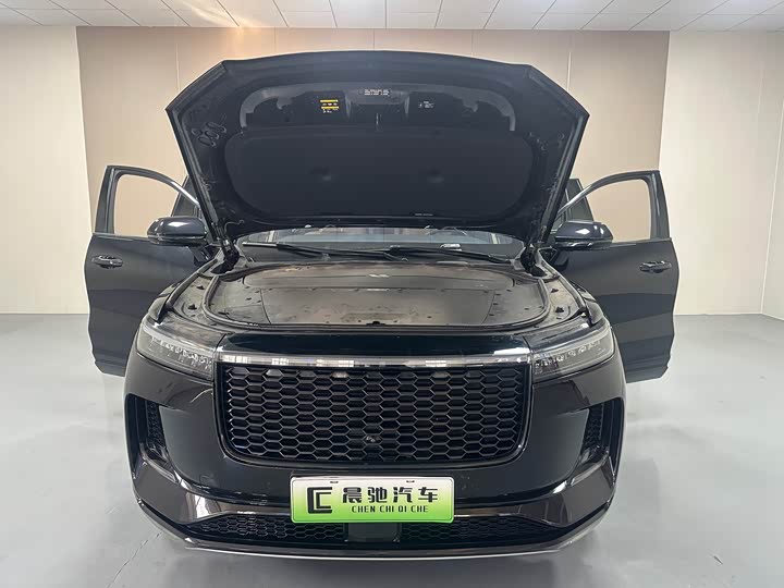 Фото 17 - LiXiang One