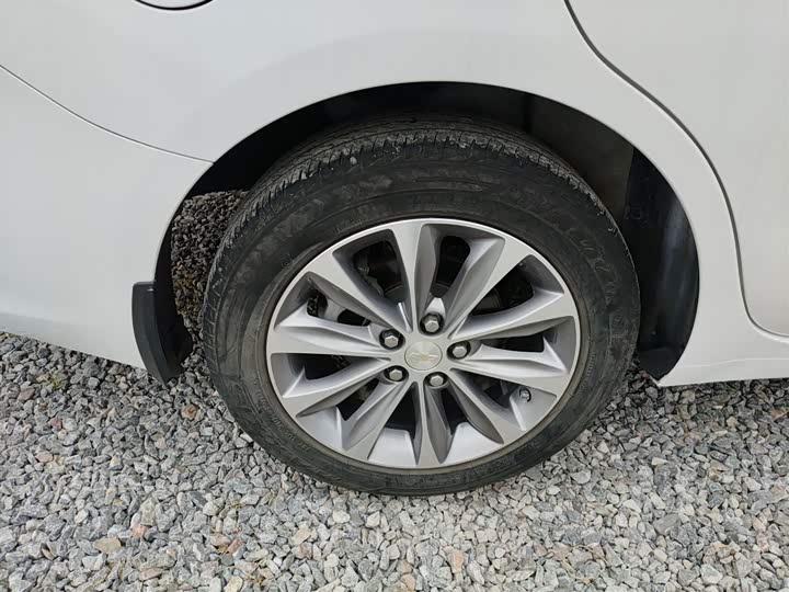 Фото 26 - Chevrolet Monza