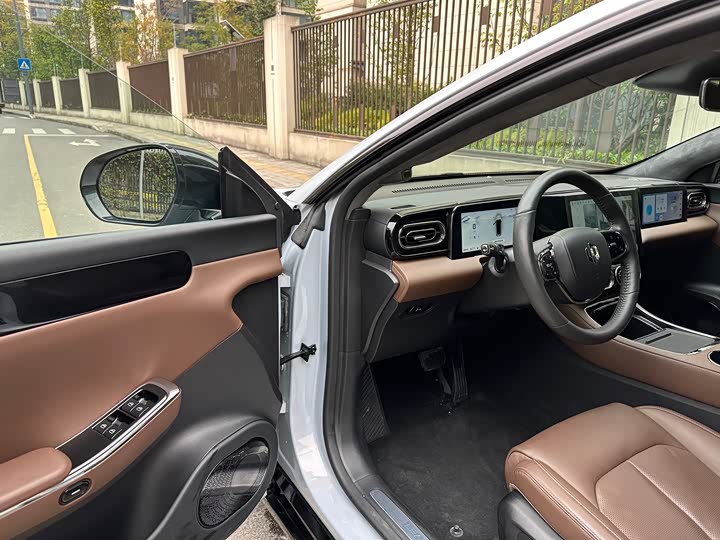 Фото 13 - Leapmotor C01