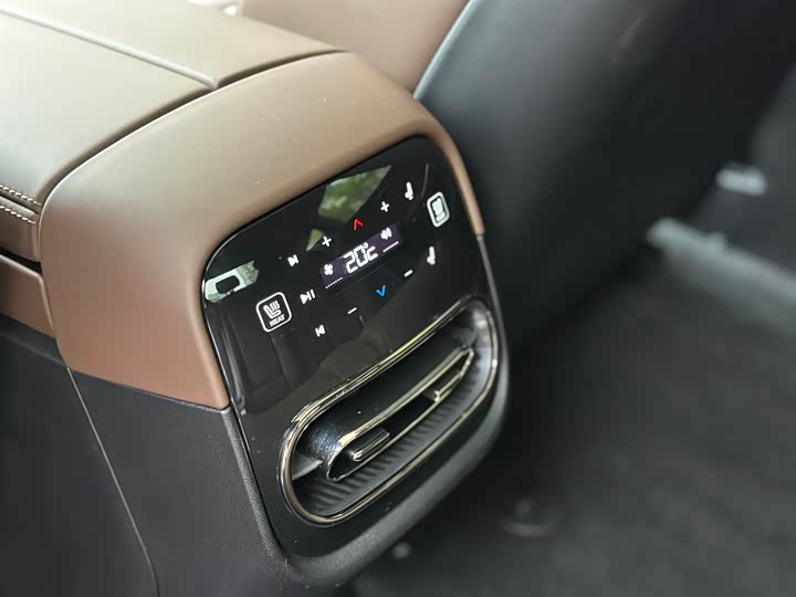 Фото 18 - Leapmotor C01