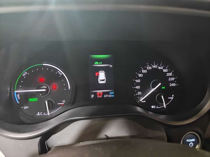 Фото 4 - Toyota Granvia