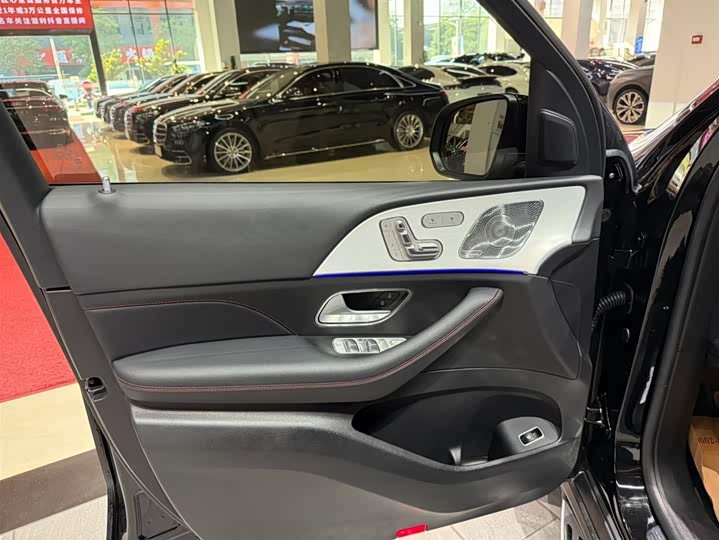 Фото 11 - Mercedes-Benz GLE-Class AMG