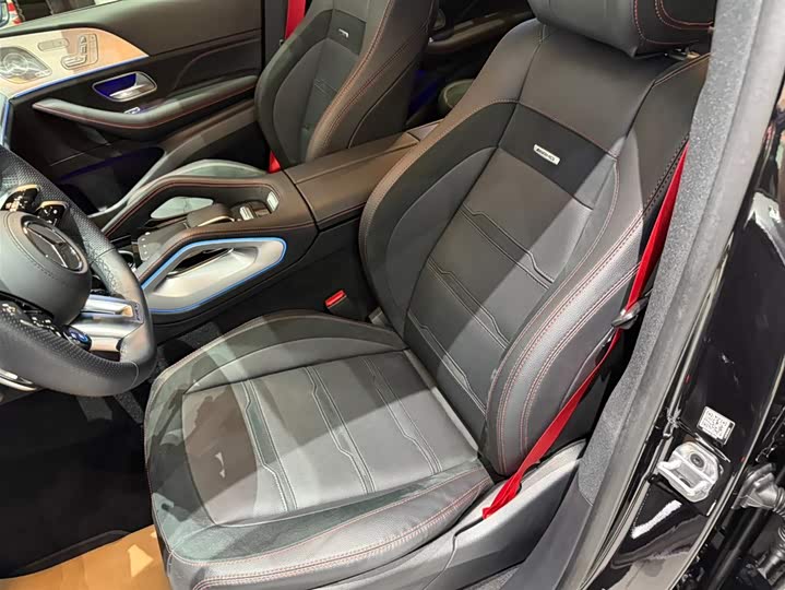 Фото 13 - Mercedes-Benz GLE-Class AMG