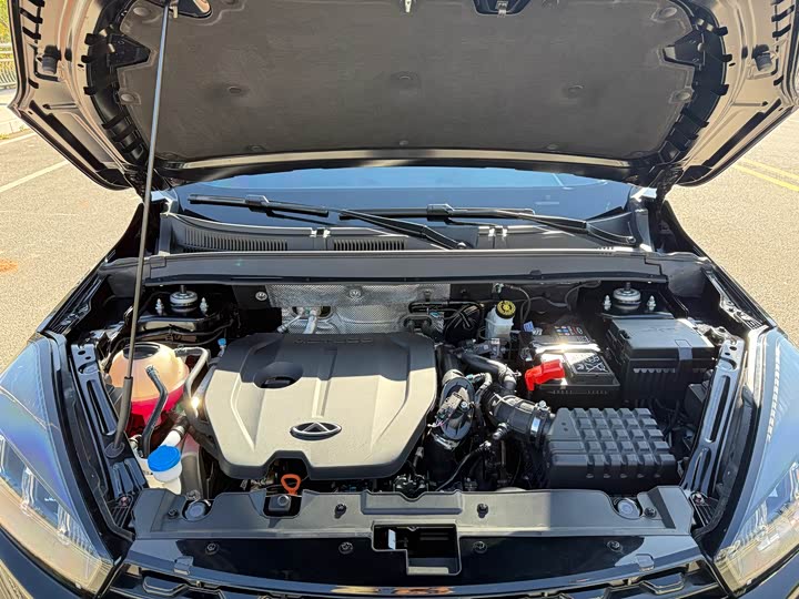 Фото 11 - Chery Tiggo 8