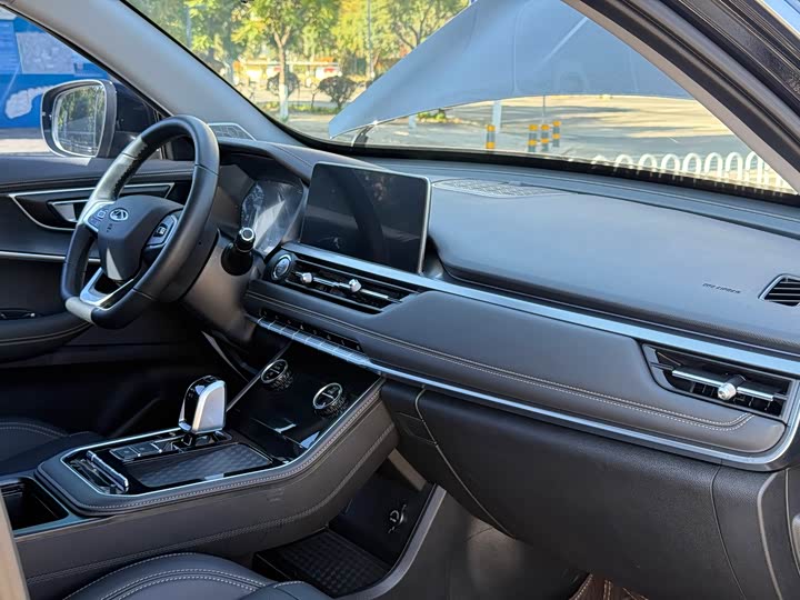 Фото 20 - Chery Tiggo 8