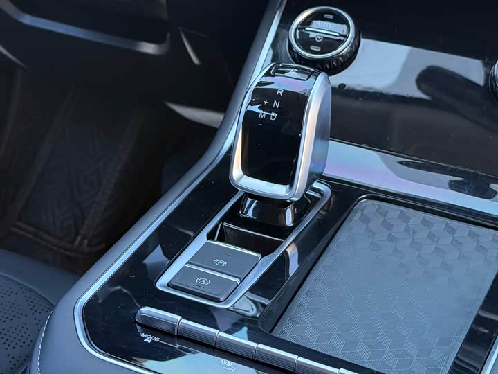 Фото 21 - Chery Tiggo 8