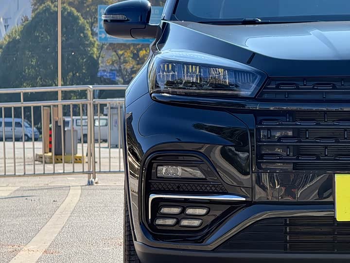 Фото 3 - Chery Tiggo 8