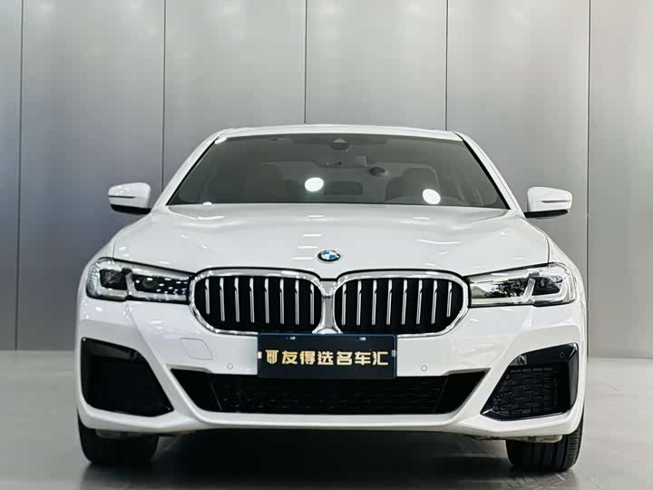 Фото 3 - BMW 5 Series