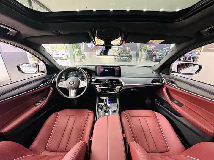 Фото 6 - BMW 5 Series