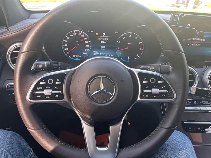 Фото 12 - Mercedes-Benz GLC-Class