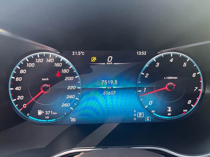 Фото 20 - Mercedes-Benz GLC-Class