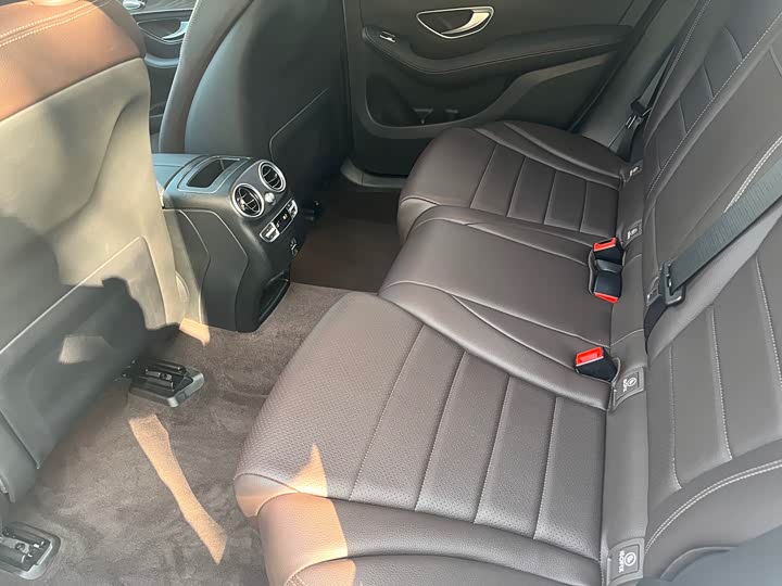 Фото 27 - Mercedes-Benz GLC-Class