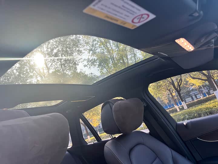 Фото 32 - Mercedes-Benz GLC-Class