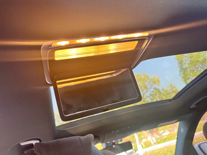 Фото 34 - Mercedes-Benz GLC-Class