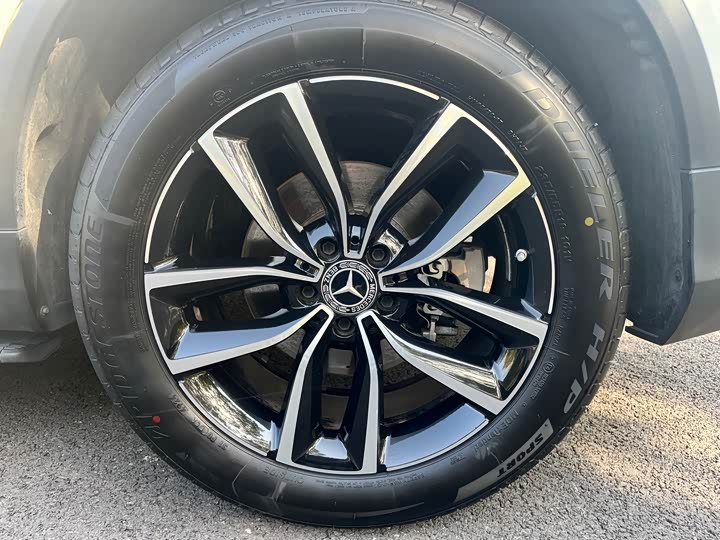 Фото 9 - Mercedes-Benz GLC-Class