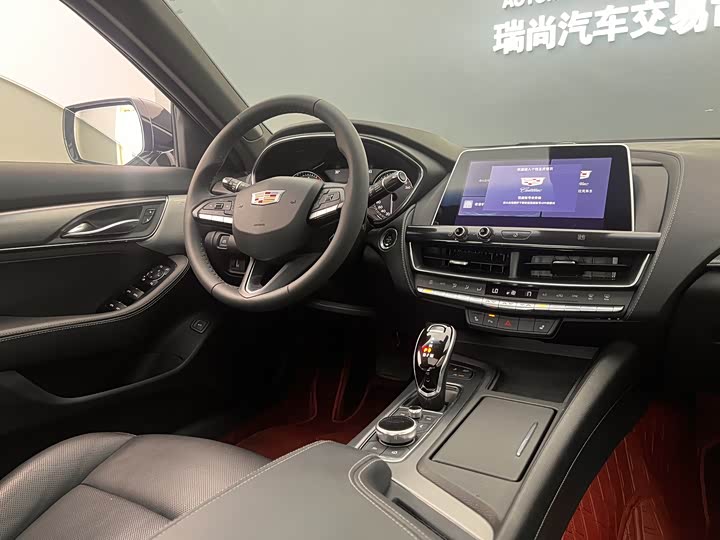 Фото 19 - Cadillac CT5