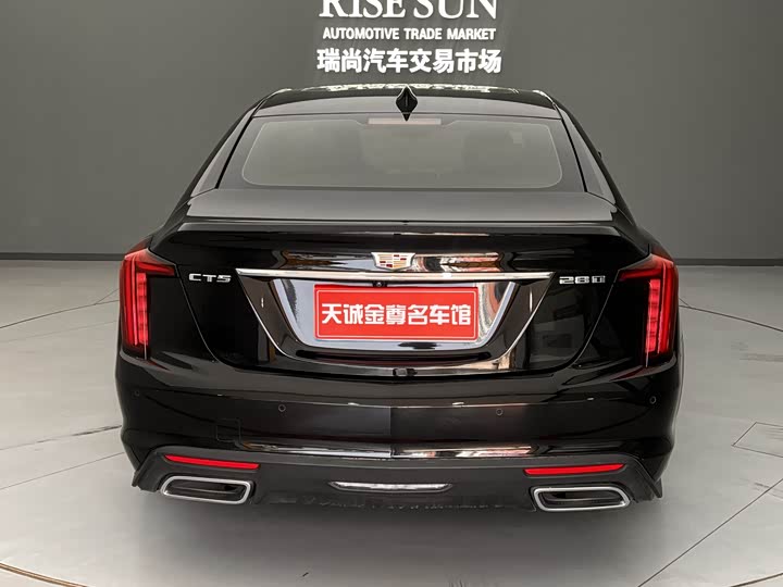 Фото 34 - Cadillac CT5