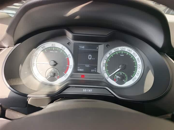 Фото 12 - Skoda Octavia Pro