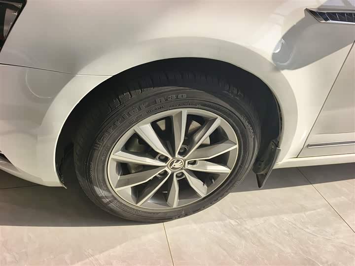 Фото 23 - Skoda Octavia Pro