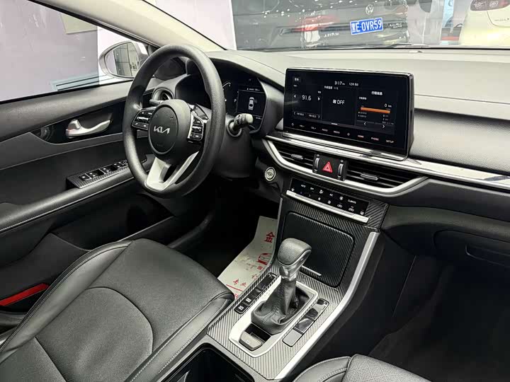 Фото 16 - Kia K3