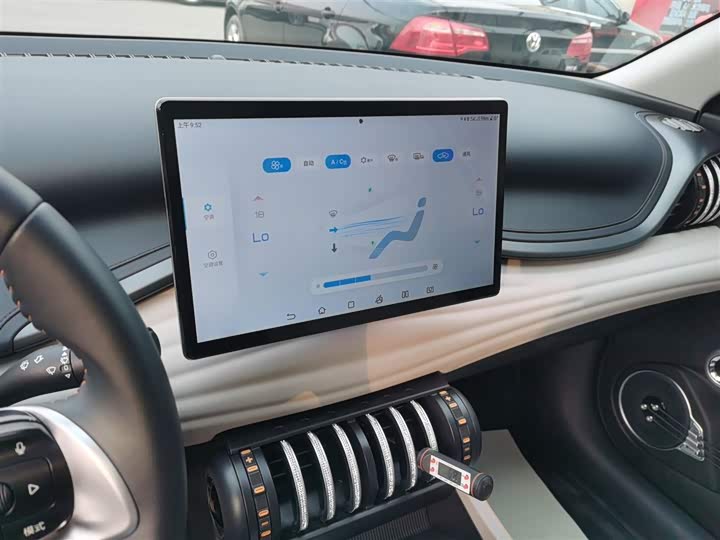 Фото 13 - BYD Yuan Plus