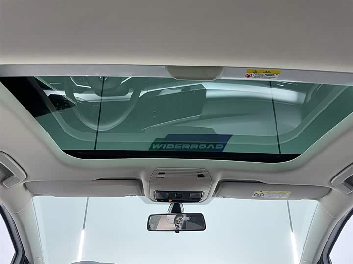 Фото 21 - Volkswagen Golf