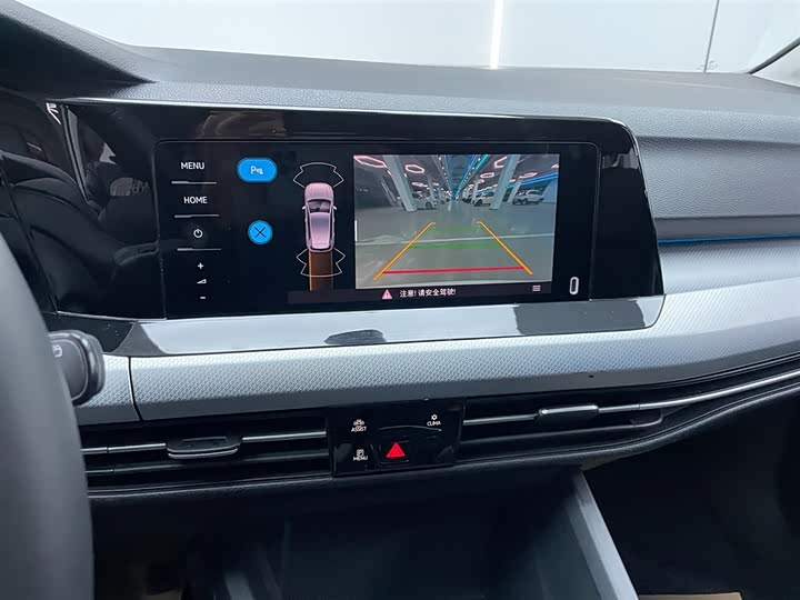 Фото 9 - Volkswagen Golf