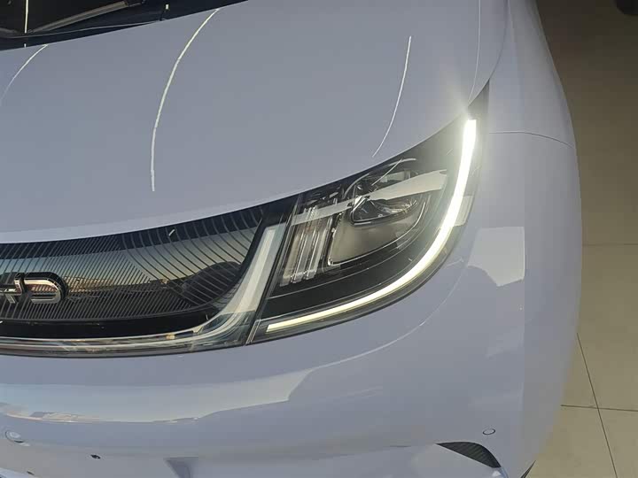 Фото 24 - BYD Dolphin