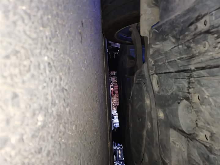 Фото 16 - Toyota Camry