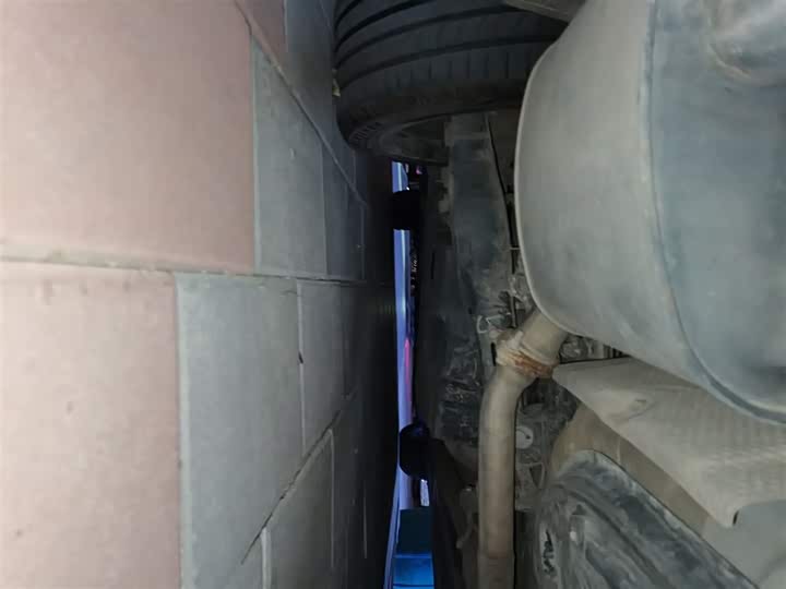 Фото 18 - Toyota Camry