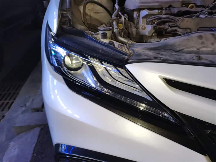 Фото 30 - Toyota Camry