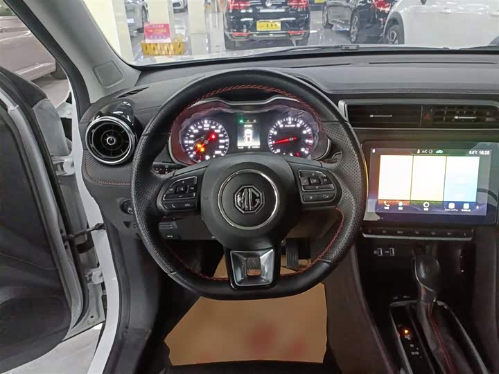 Фото 11 - MG Motor ZS