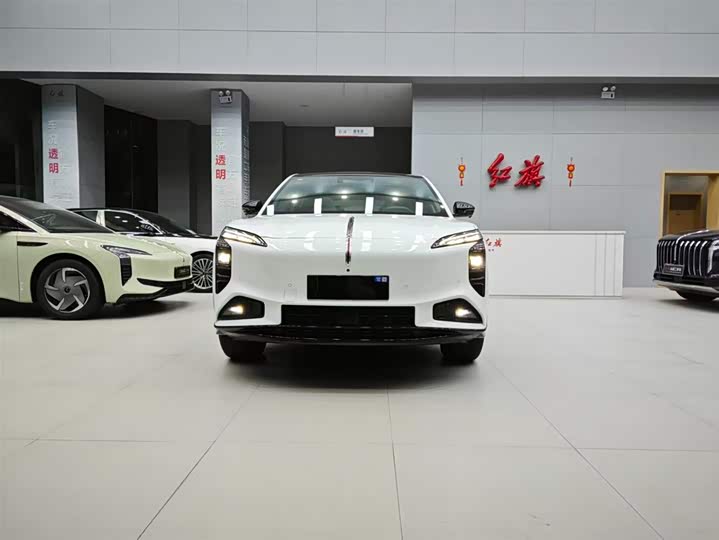 Фото 2 - Hongqi EHS7 (Tiangong 08)