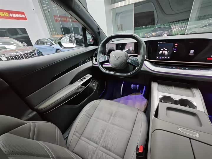 Фото 5 - Hongqi EHS7 (Tiangong 08)