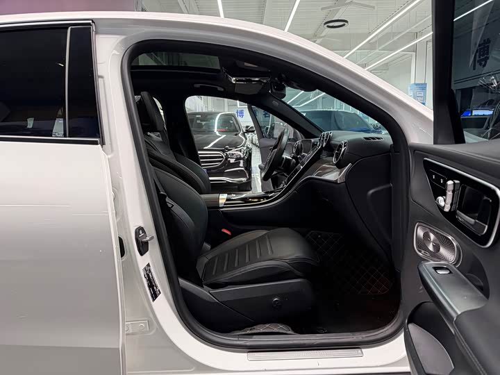 Фото 15 - Mercedes-Benz GLC-Class Coupe