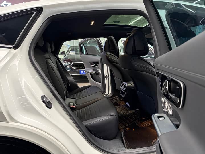 Фото 16 - Mercedes-Benz GLC-Class Coupe