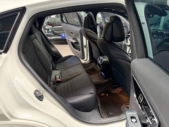 Фото 17 - Mercedes-Benz GLC-Class Coupe