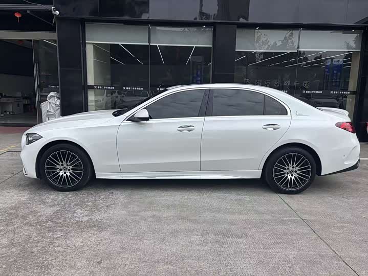 Фото 3 - Mercedes-Benz C-Class