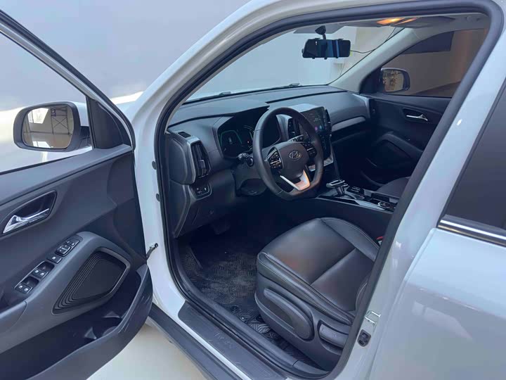 Фото 9 - Hyundai ix35 (Mufasa)