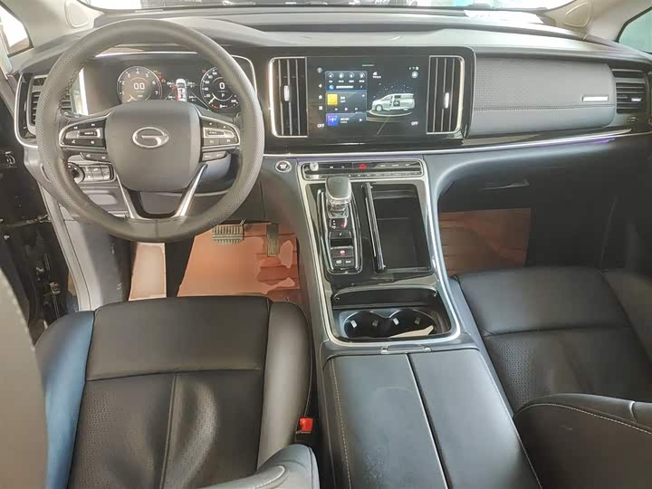 Фото 10 - GAC Trumpchi M8